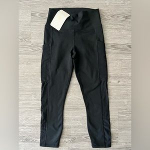 Fabletics Womens Mila Capri Legging